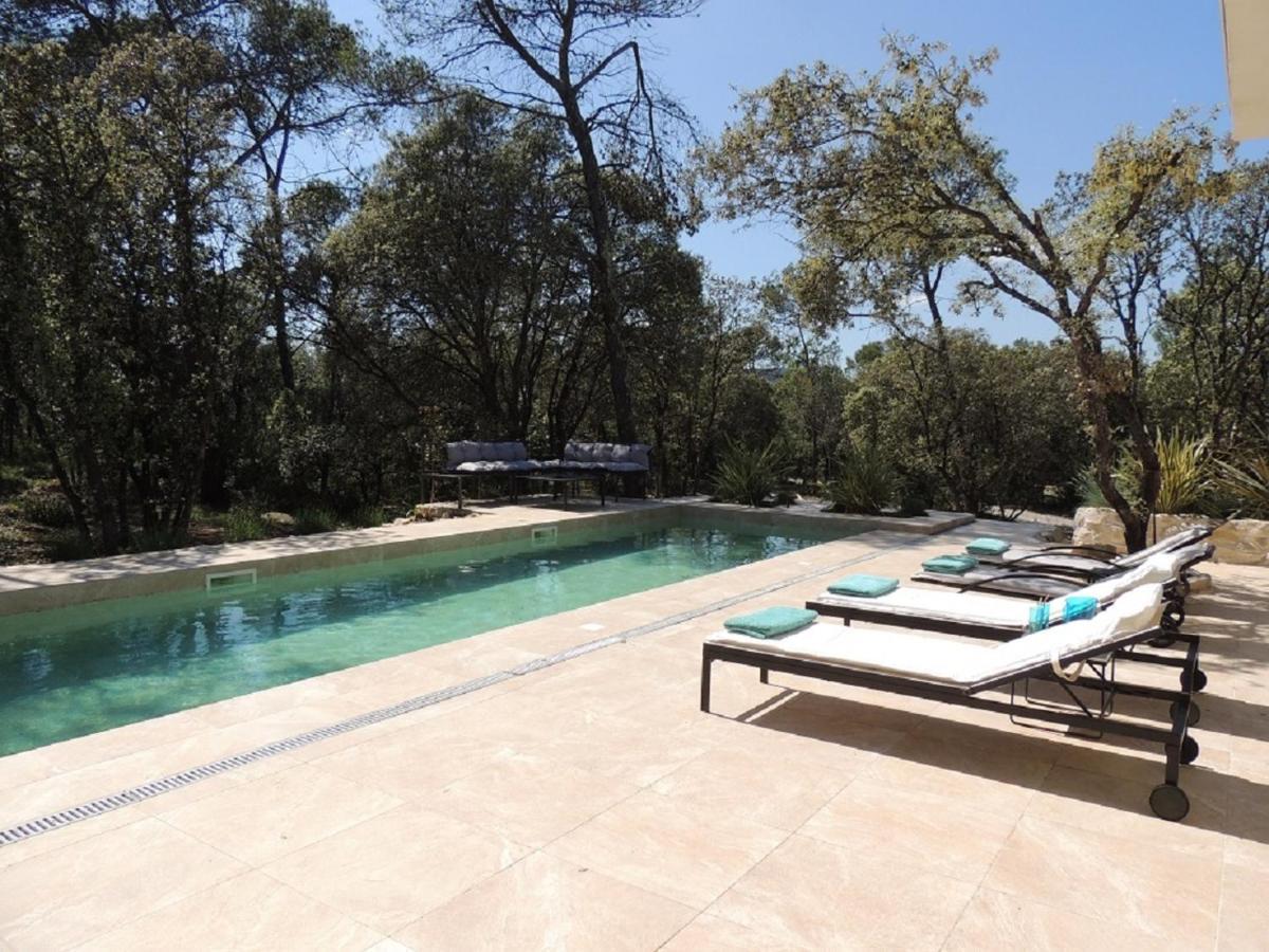 La Villa Kalliste Vacquières Екстериор снимка