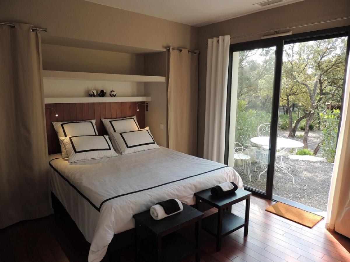 La Villa Kalliste Vacquières Екстериор снимка